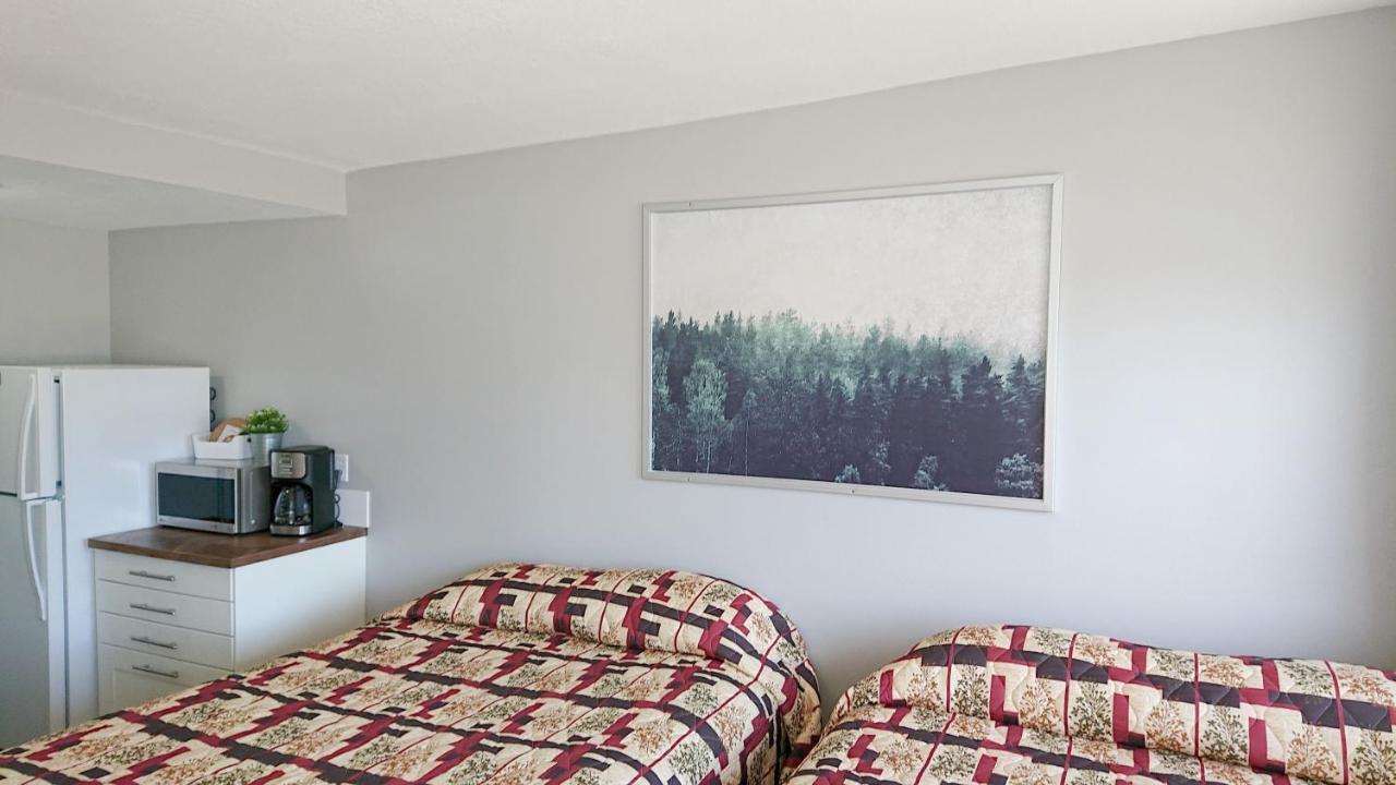 Caribou Gem Hotel Bancroft
